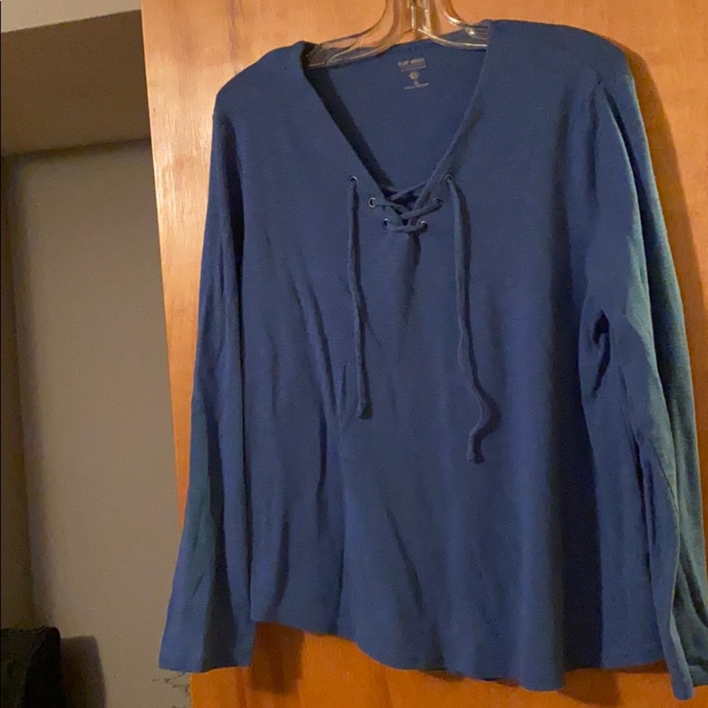 Top - Picture 4 of 4